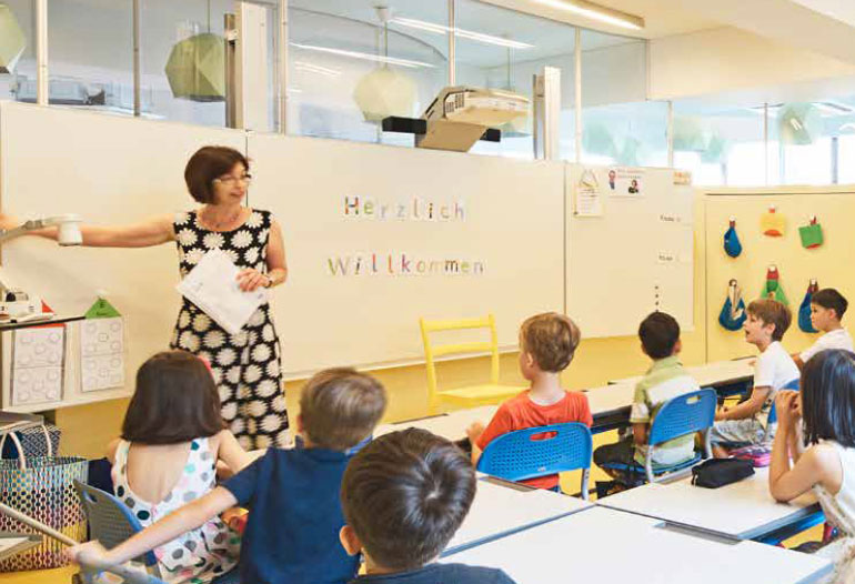 Graphenstone german school by Daniel Valle Architects. Ecological and healthy paints for children