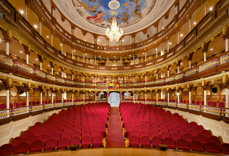 Graphenstone restoration of the Heredia Theather in Colombia